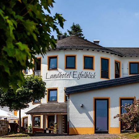 Landhotel Eifelblick Stadtkyll Exterior photo